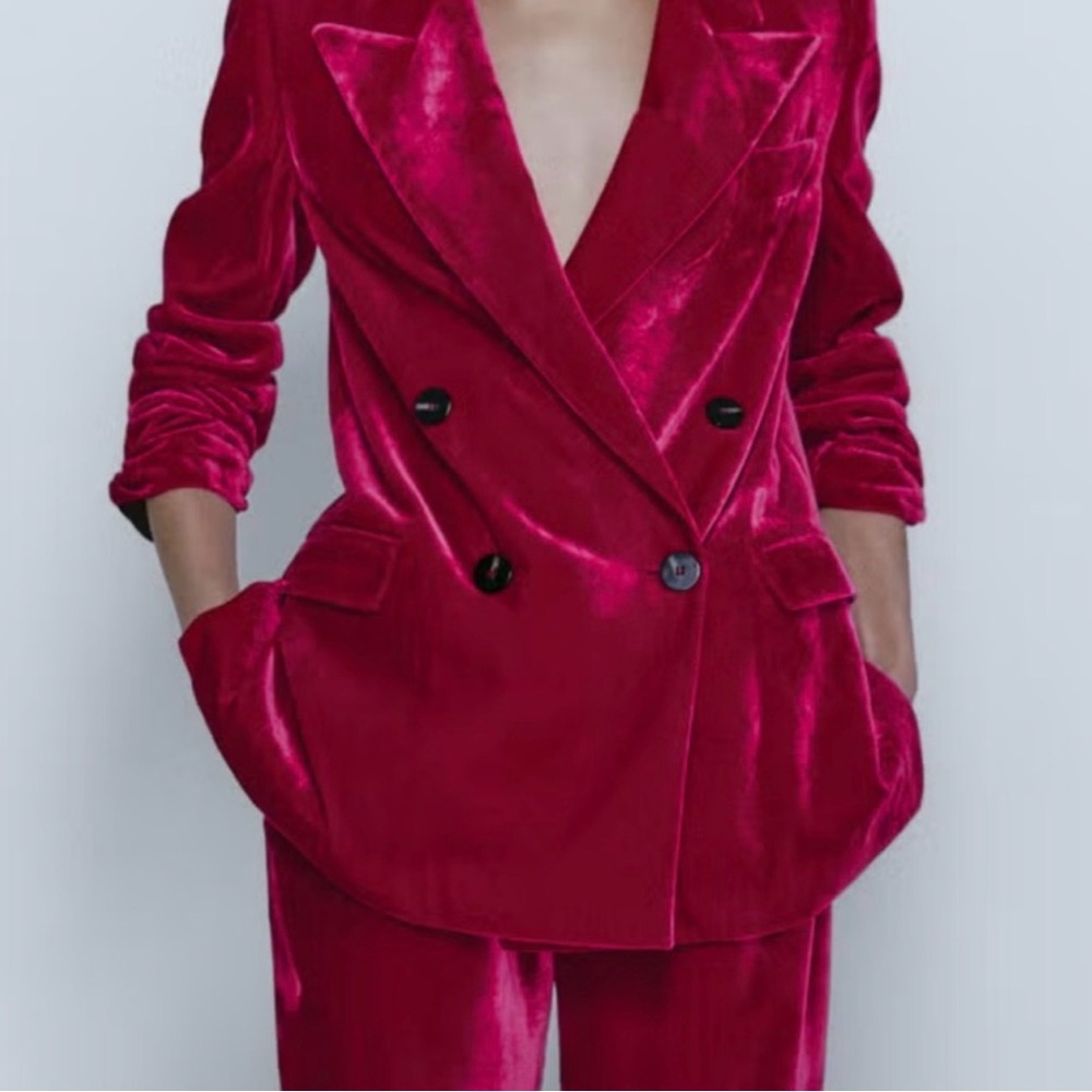 Massimo Dutti Fuchsia Velvet Blazer